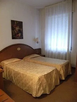 Europa Hotel 3*